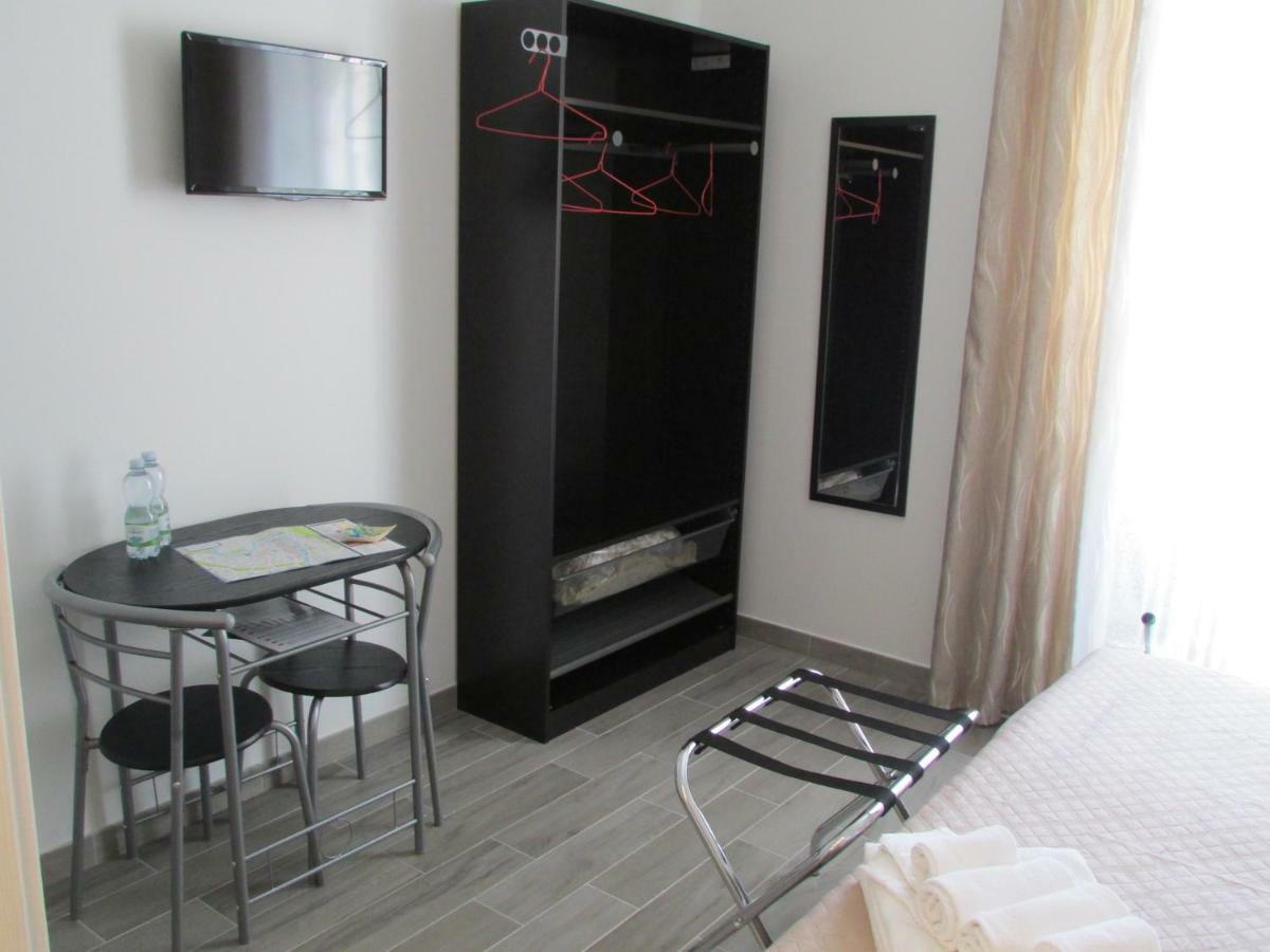 Affittacamere Verona In Екстер'єр фото