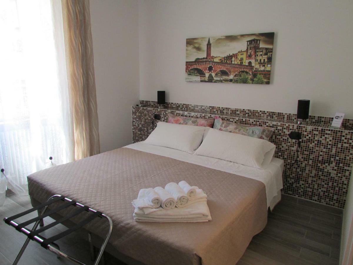 Affittacamere Verona In Екстер'єр фото